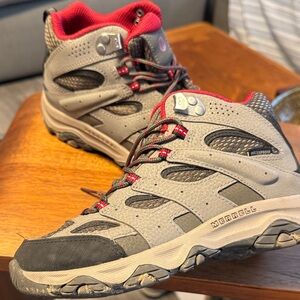 Merrell Youth Tan and Red Outdoor Boots